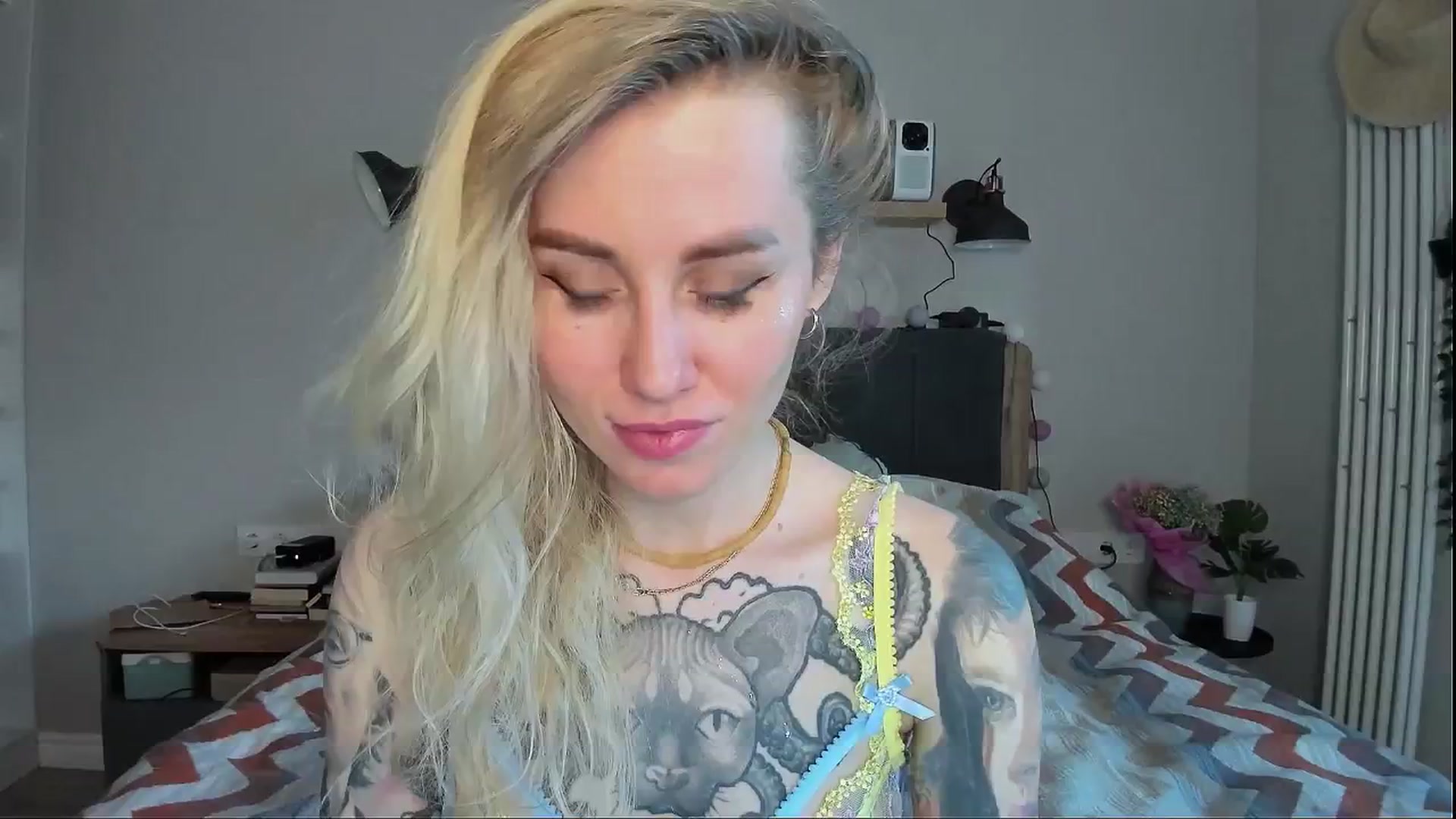 Gallery image thumbnail from Alexa_Smithhh's myfreecams stream on, 06/14/2024, 19:08 image 7 of 20