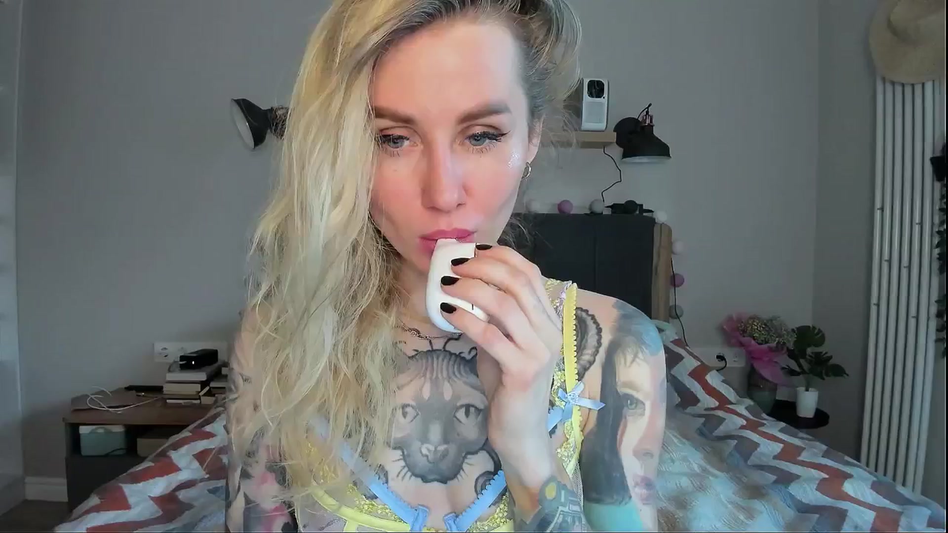 Gallery image thumbnail from Alexa_Smithhh's myfreecams stream on, 06/14/2024, 19:08 image 4 of 20