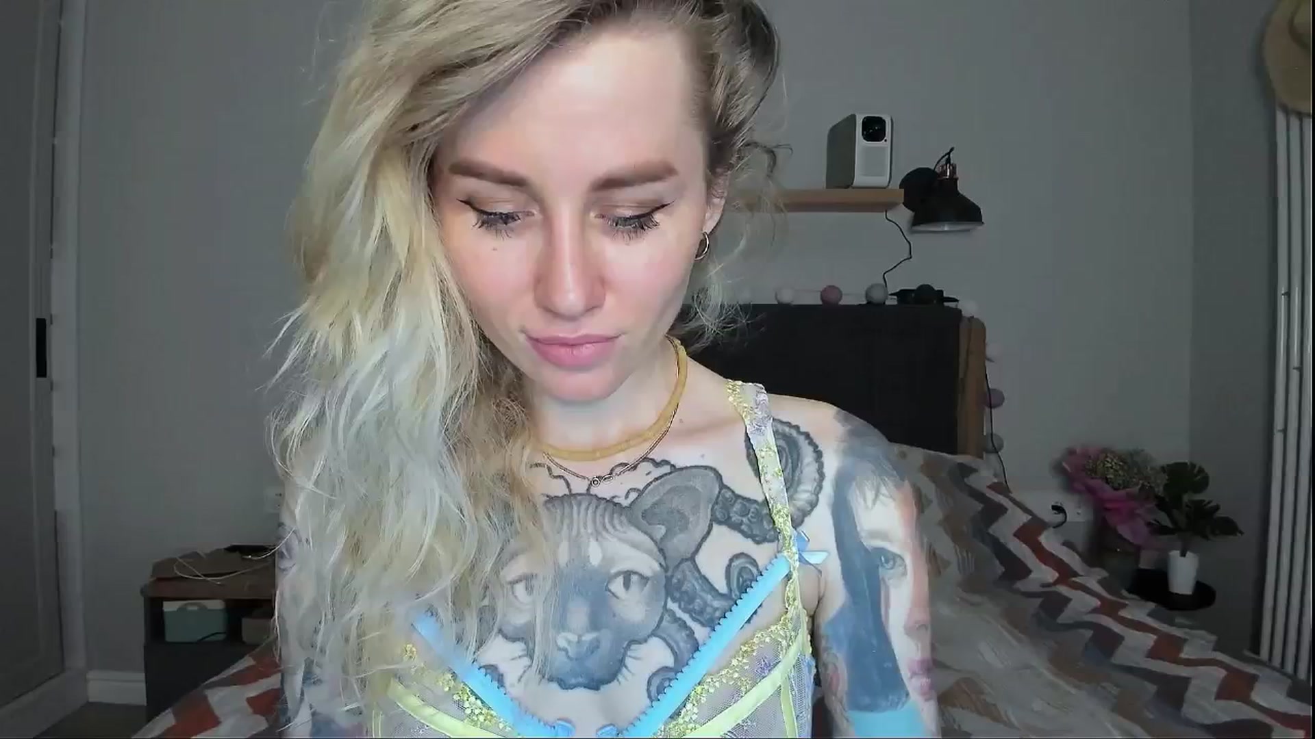 Gallery image thumbnail from Alexa_Smithhh's myfreecams stream on, 06/14/2024, 20:47 image 3 of 20
