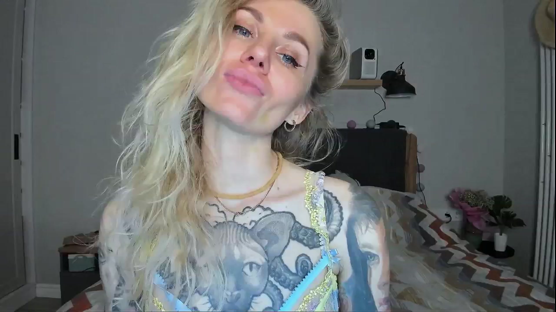 Gallery image thumbnail from Alexa_Smithhh's myfreecams stream on, 06/14/2024, 20:47 image 18 of 20