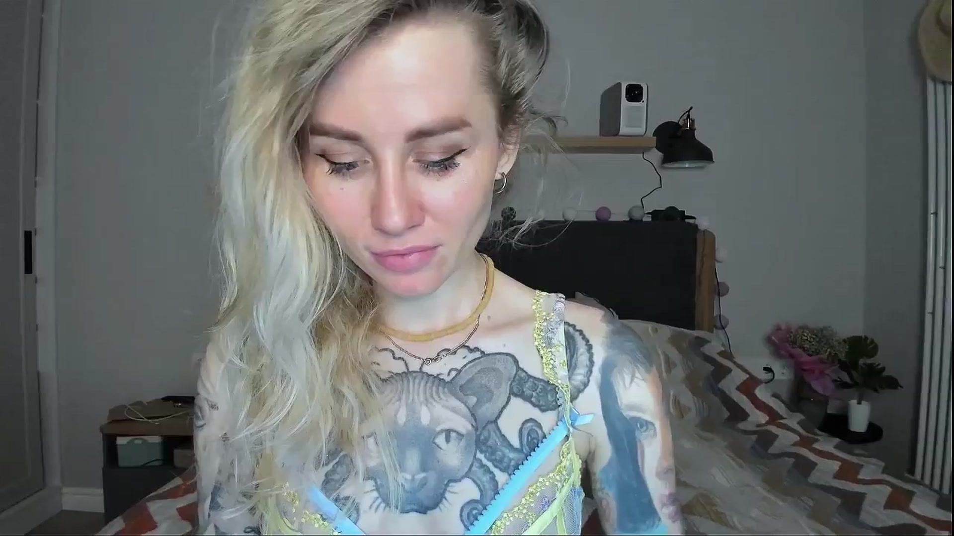 Gallery image thumbnail from Alexa_Smithhh's myfreecams stream on, 06/14/2024, 20:47 image 12 of 20