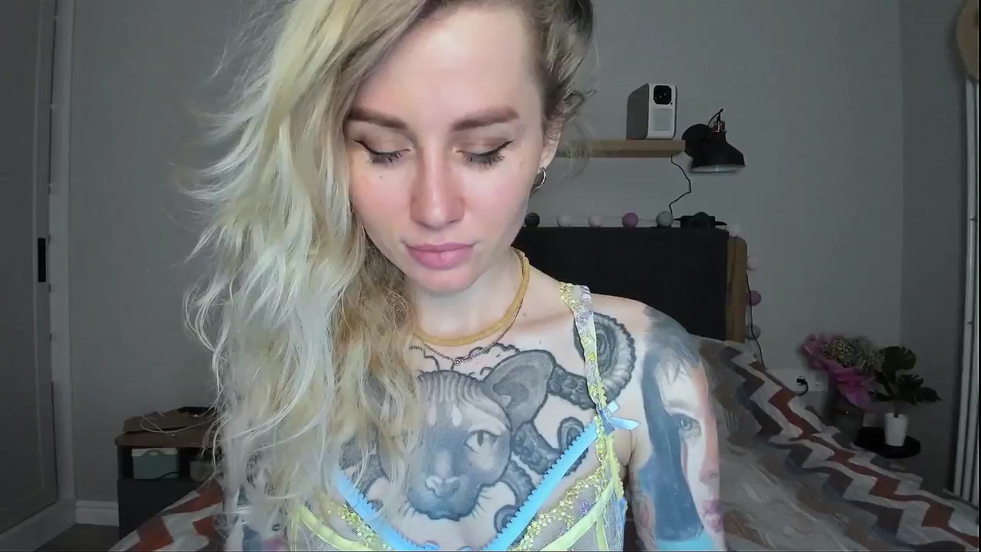 Gallery image thumbnail from Alexa_Smithhh's myfreecams stream on, 06/14/2024, 20:47 image 1 of 20