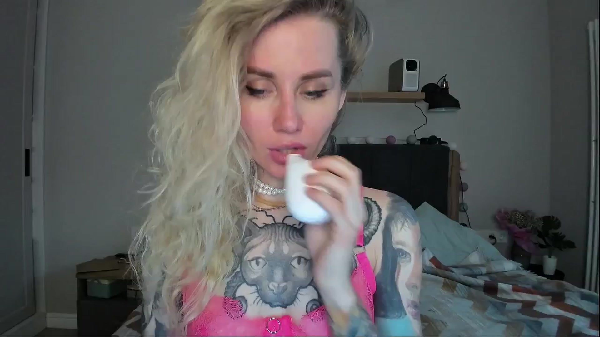 Gallery image thumbnail from Alexa_Smithhh's myfreecams stream on, 06/17/2024, 20:37 image 4 of 20