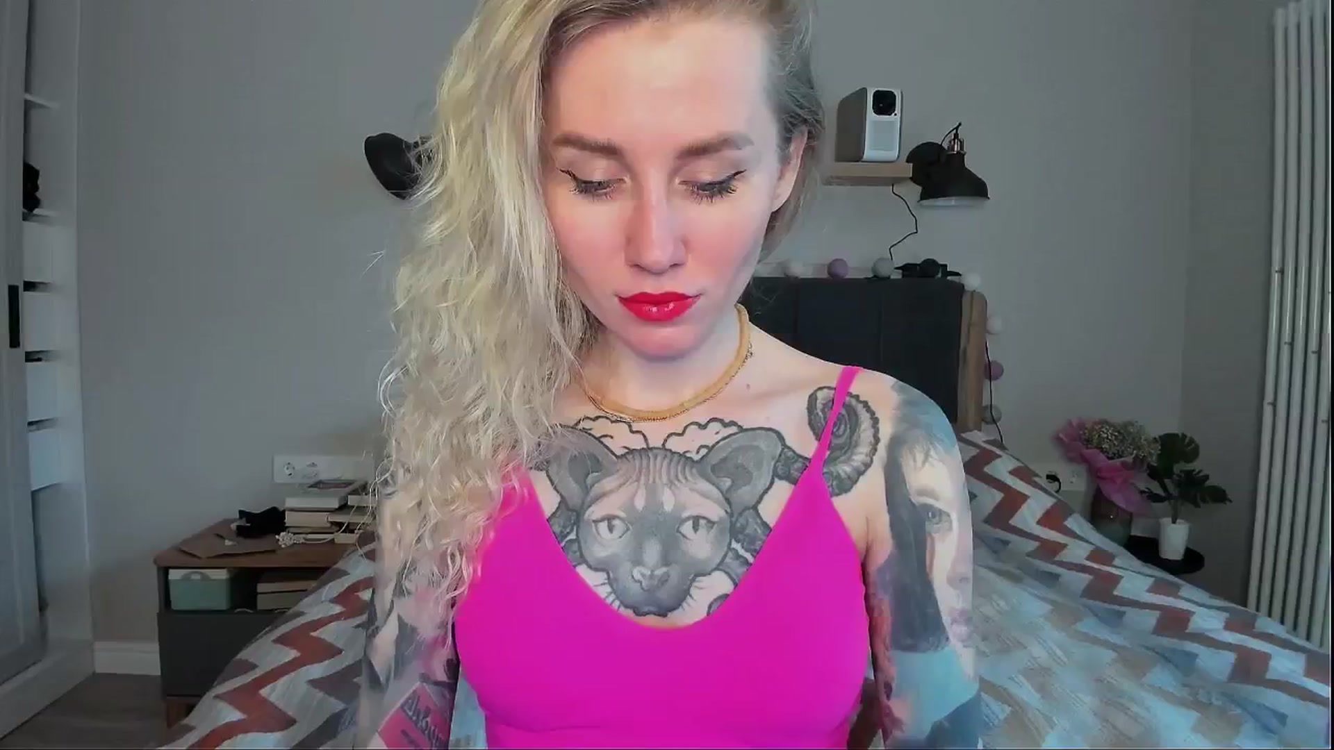 Gallery image thumbnail from Alexa_Smithhh's myfreecams stream on, 06/20/2024, 18:19 image 1 of 20