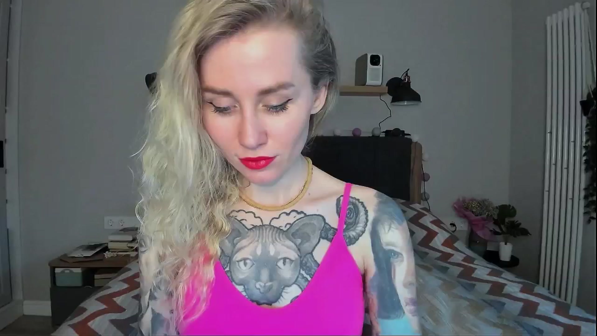 Gallery image thumbnail from Alexa_Smithhh's myfreecams stream on, 06/20/2024, 19:56 image 12 of 20