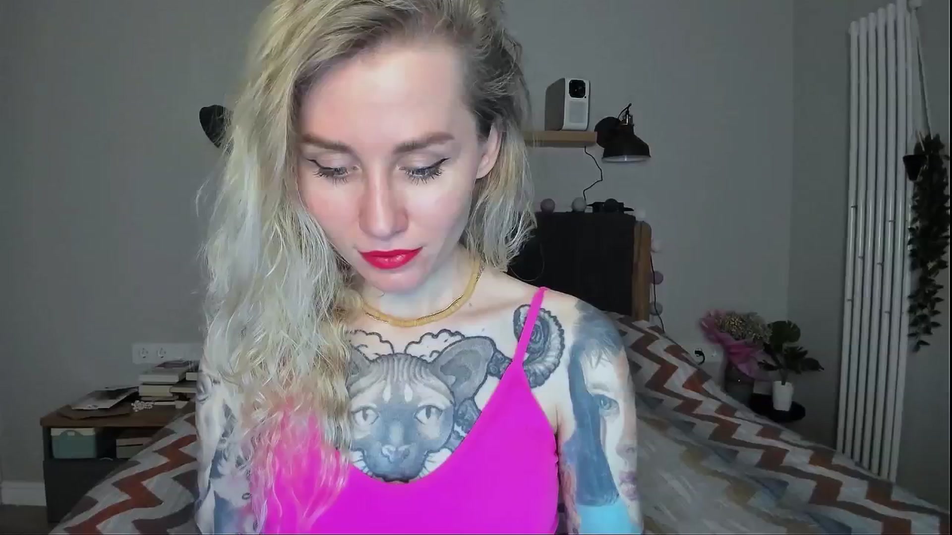 Gallery image thumbnail from Alexa_Smithhh's myfreecams stream on, 06/20/2024, 19:56 image 20 of 20
