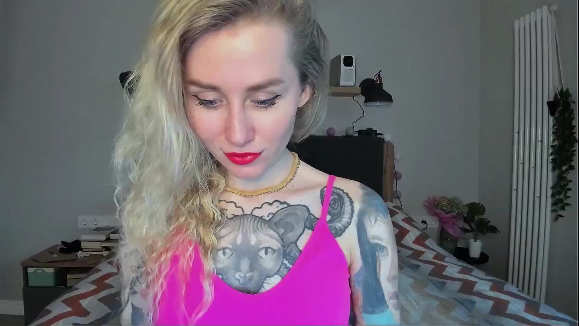 Gallery image thumbnail from Alexa_Smithhh's myfreecams stream on, 06/20/2024, 19:56 image 10 of 20