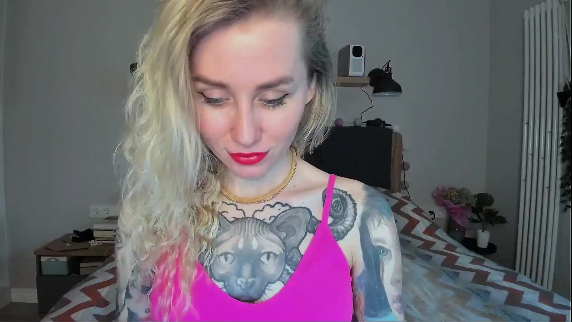 Gallery image thumbnail from Alexa_Smithhh's myfreecams stream on, 06/20/2024, 19:56 image 8 of 20