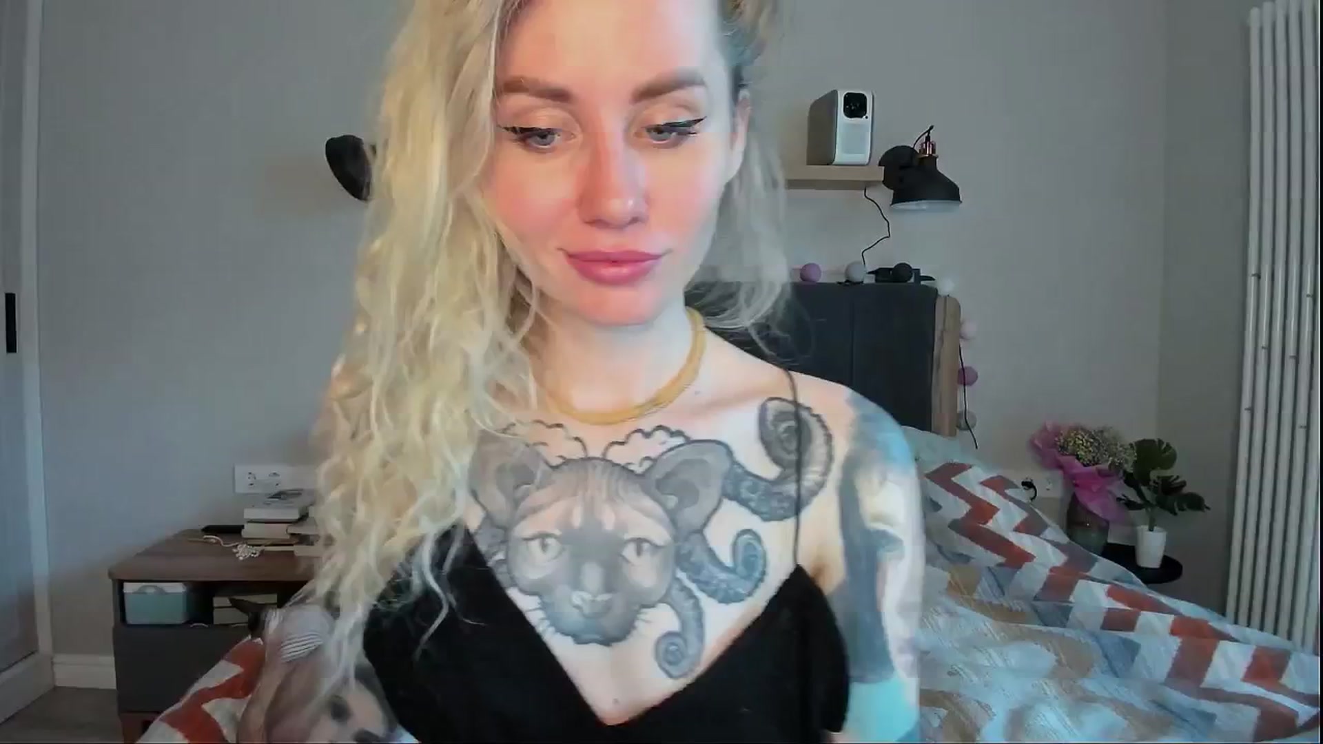 Gallery image thumbnail from Alexa_Smithhh's myfreecams stream on, 06/21/2024, 18:57 image 6 of 20