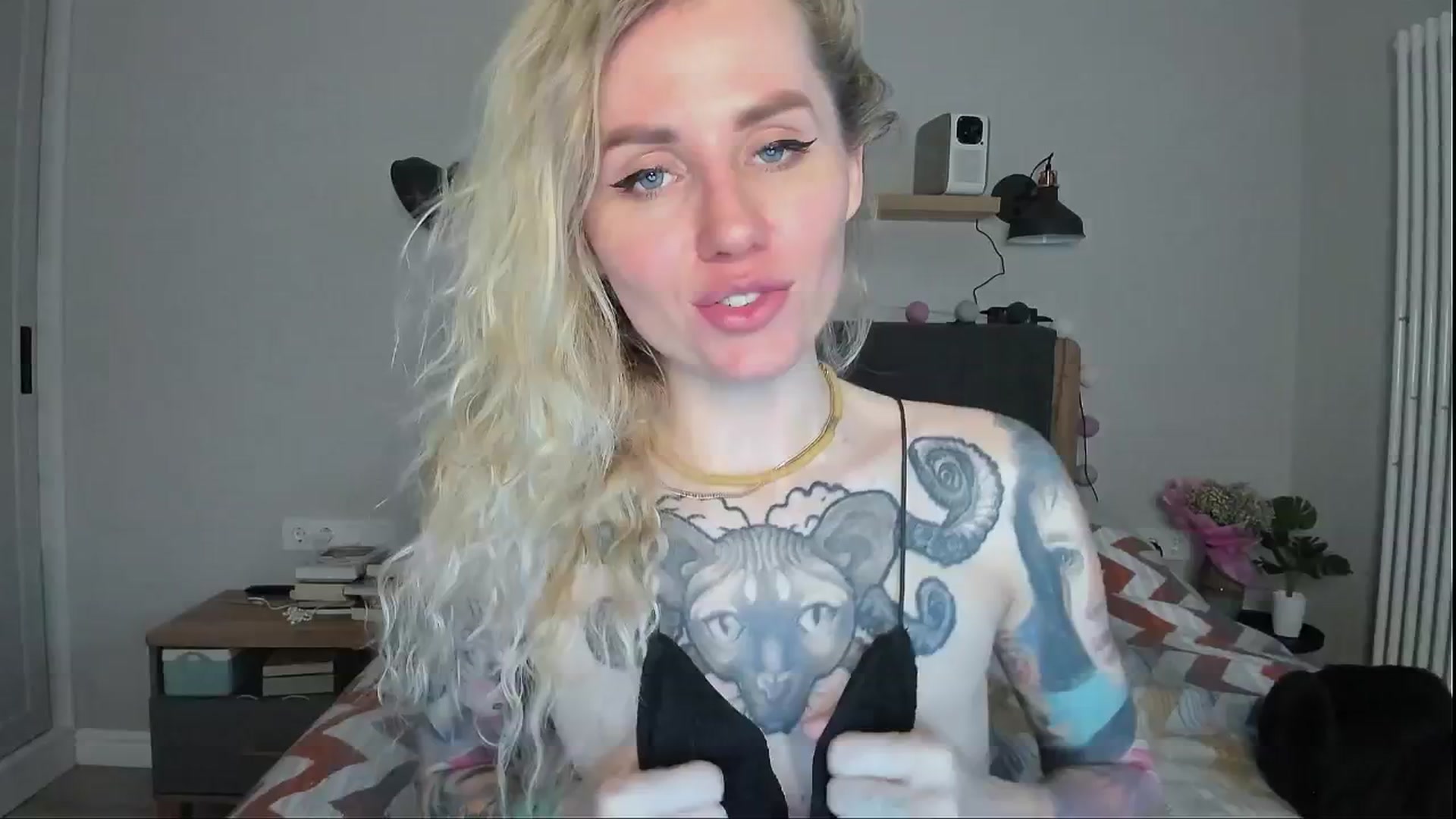 Gallery image thumbnail from Alexa_Smithhh's myfreecams stream on, 06/21/2024, 19:56 image 8 of 20