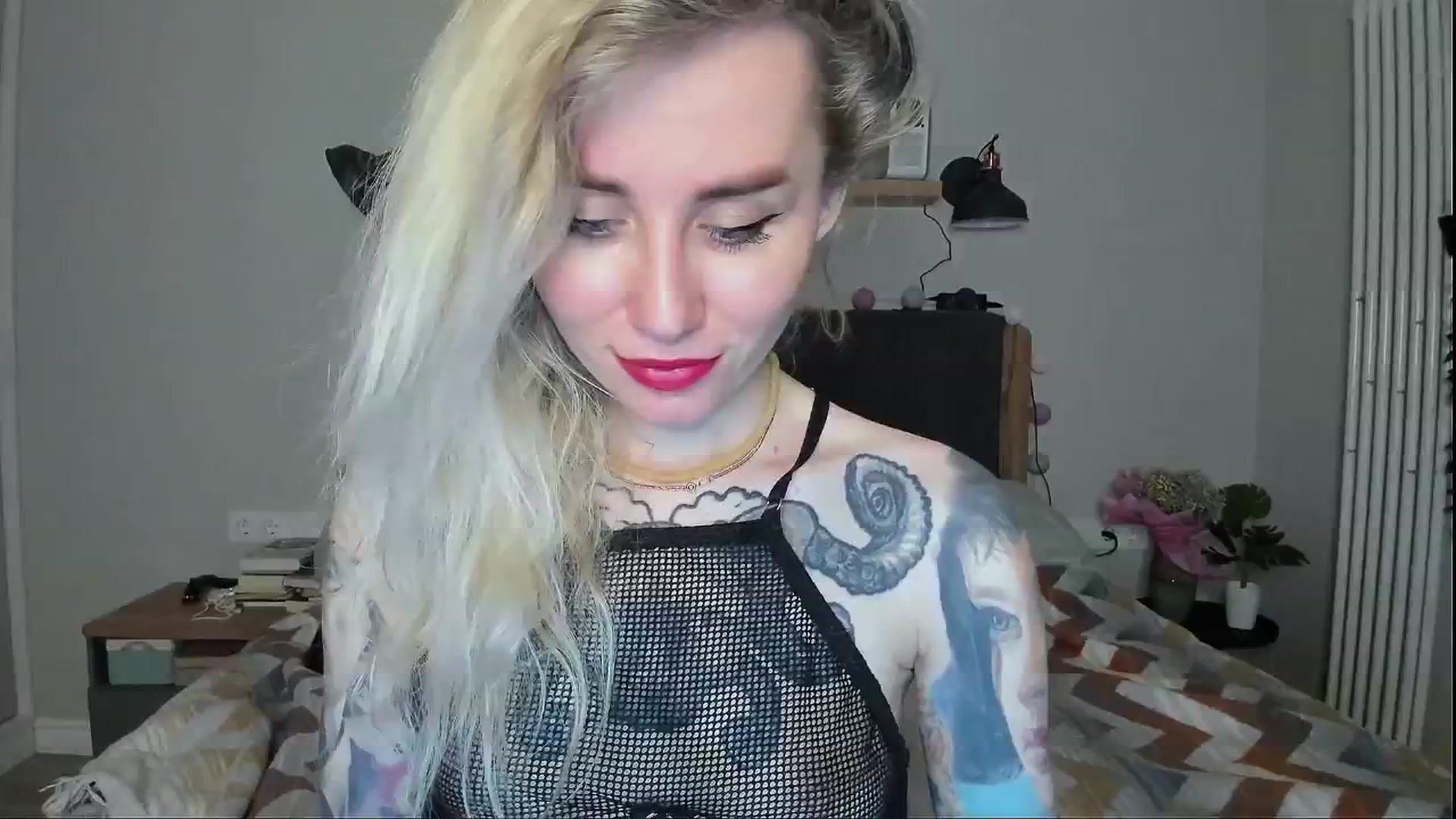 Gallery image thumbnail from Alexa_Smithhh's myfreecams stream on, 06/25/2024, 21:25 image 12 of 20