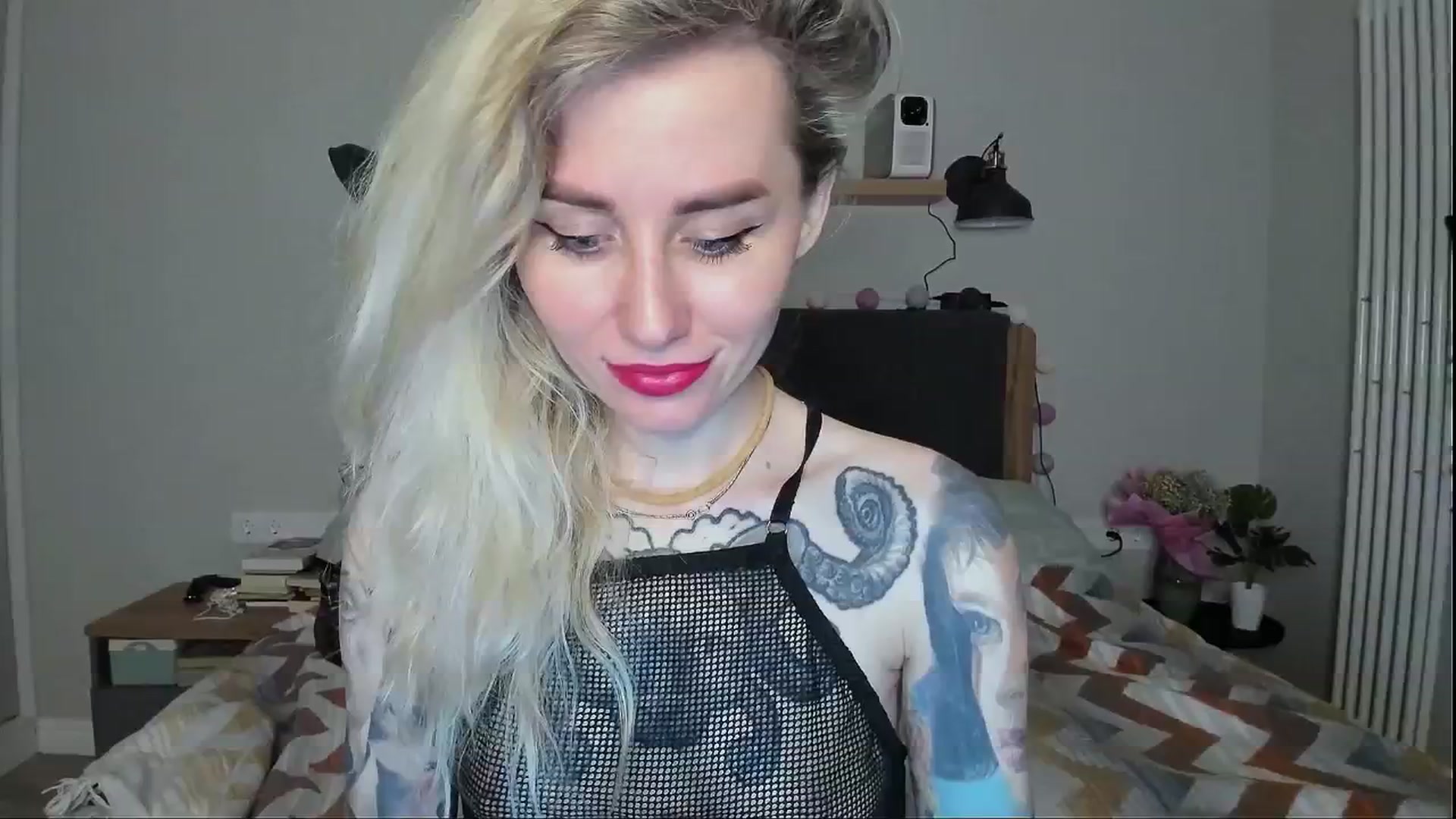 Gallery image thumbnail from Alexa_Smithhh's myfreecams stream on, 06/25/2024, 21:25 image 9 of 20