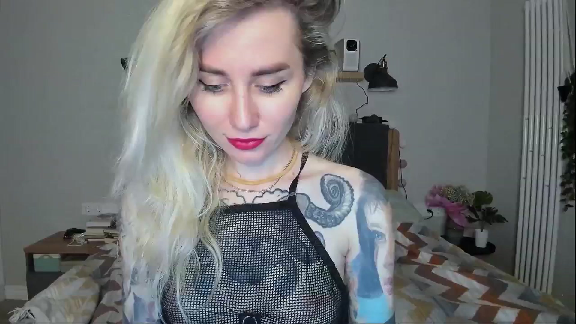 Gallery image thumbnail from Alexa_Smithhh's myfreecams stream on, 06/25/2024, 21:25 image 7 of 20