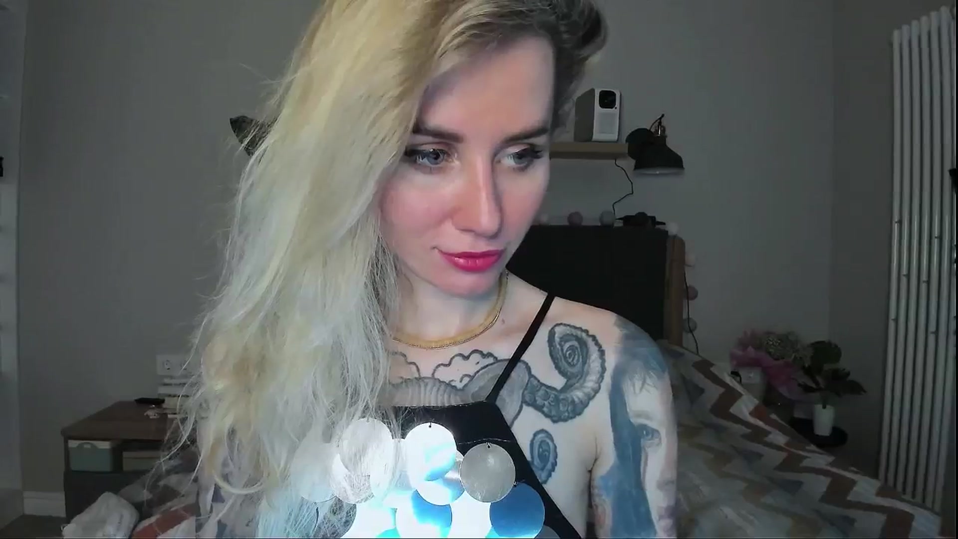 Gallery image thumbnail from Alexa_Smithhh's myfreecams stream on, 06/28/2024, 19:45 image 8 of 20