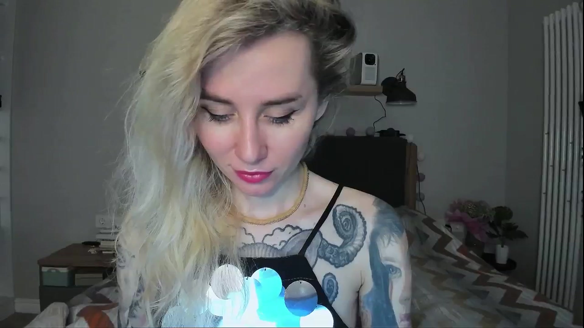 Gallery image thumbnail from Alexa_Smithhh's myfreecams stream on, 06/28/2024, 19:45 image 15 of 20
