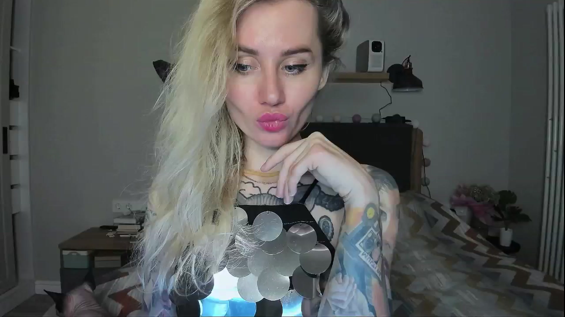 Gallery image thumbnail from Alexa_Smithhh's myfreecams stream on, 06/28/2024, 21:19 image 8 of 20