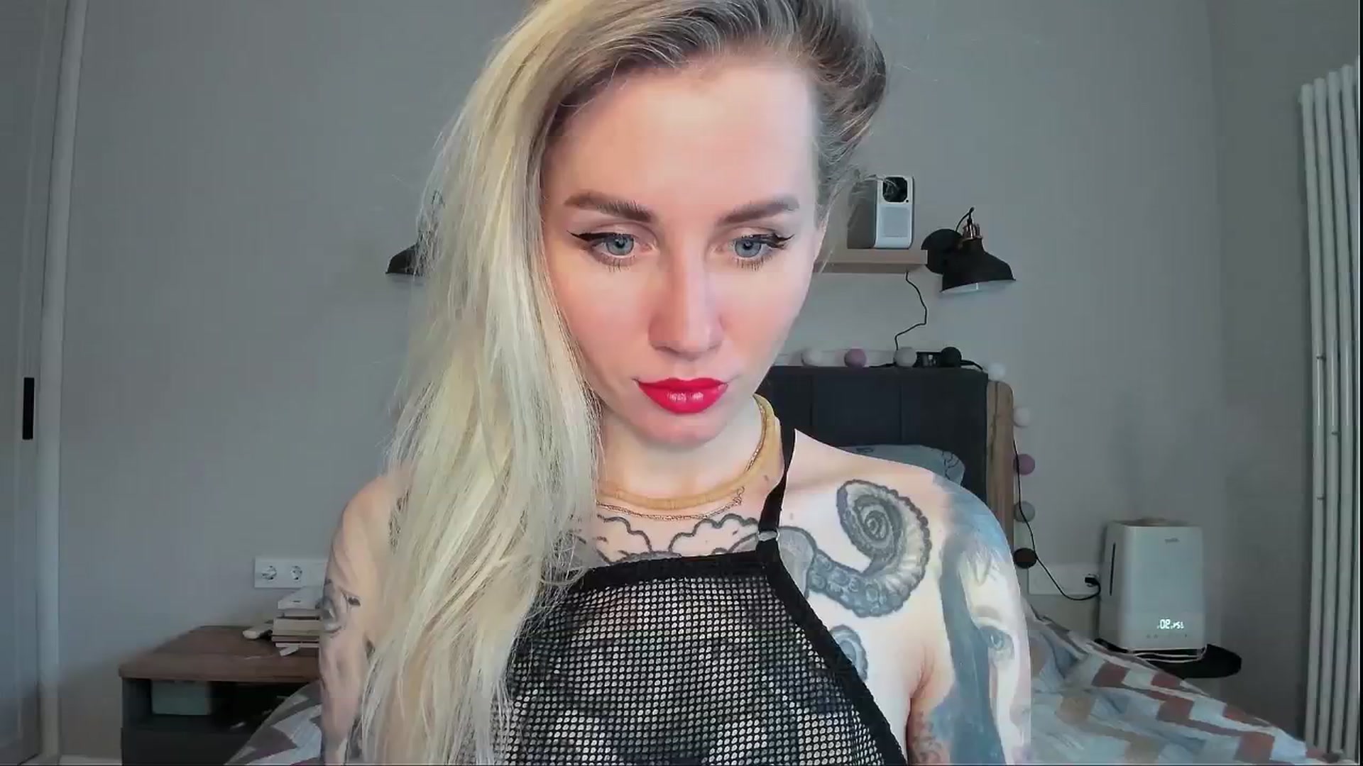Gallery image thumbnail from Alexa_Smithhh's myfreecams stream on, 07/04/2024, 21:12 image 1 of 20