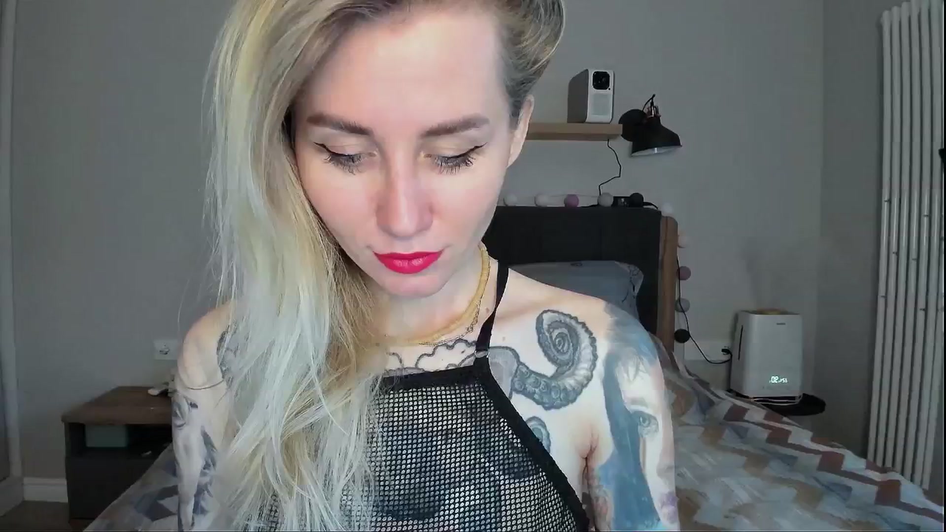 Gallery image thumbnail from Alexa_Smithhh's myfreecams stream on, 07/04/2024, 21:12 image 8 of 20