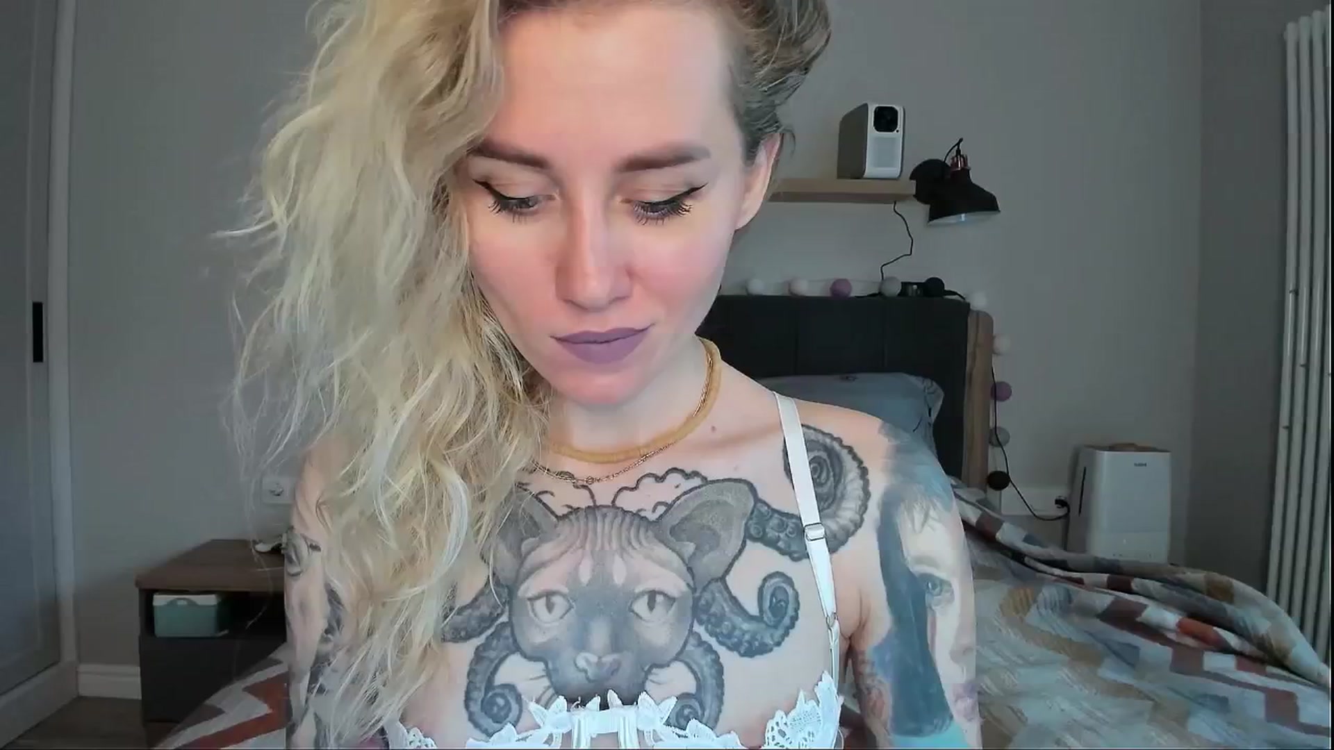 Gallery image thumbnail from Alexa_Smithhh's myfreecams stream on, 07/05/2024, 17:51 image 3 of 20