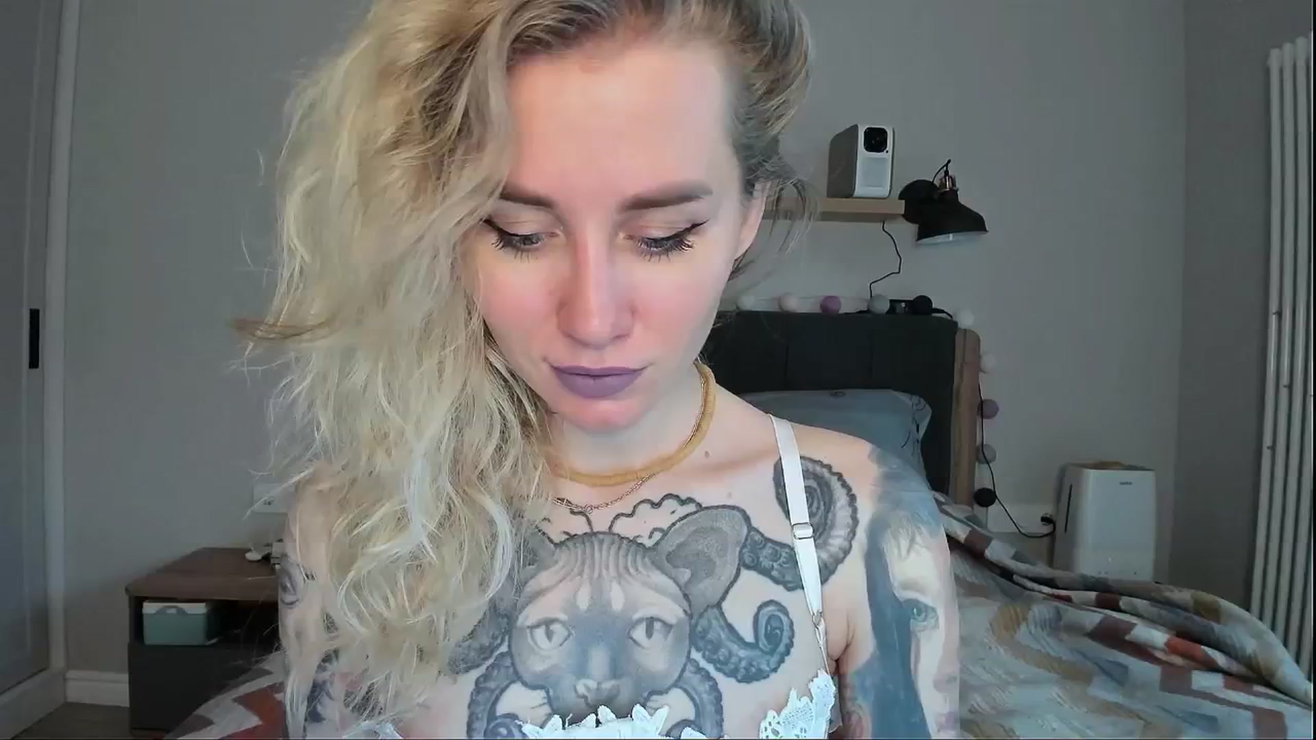 Gallery image thumbnail from Alexa_Smithhh's myfreecams stream on, 07/05/2024, 17:51 image 12 of 20