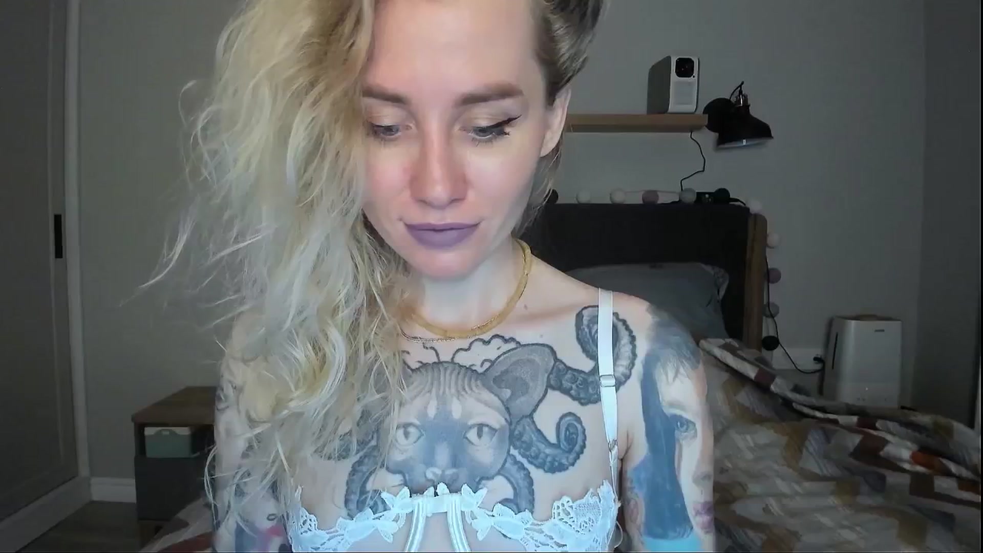 Gallery image thumbnail from Alexa_Smithhh's myfreecams stream on, 07/05/2024, 21:19 image 8 of 20