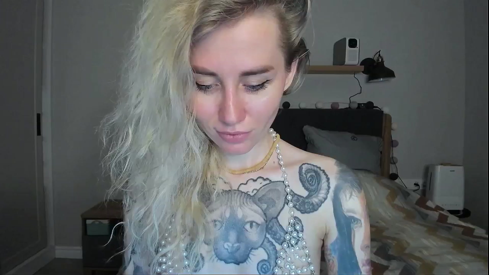Gallery image thumbnail from Alexa_Smithhh's myfreecams stream on, 07/07/2024, 20:12 image 16 of 20