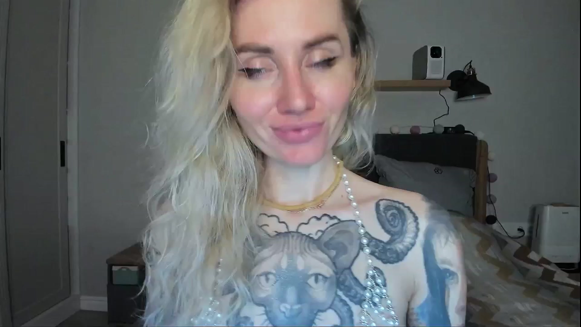Gallery image thumbnail from Alexa_Smithhh's myfreecams stream on, 07/07/2024, 21:09 image 8 of 20