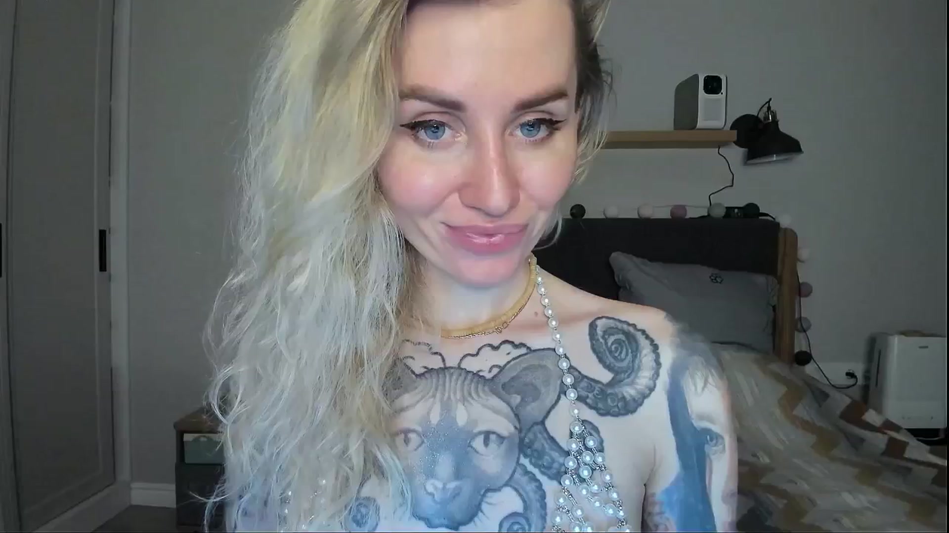 Gallery image thumbnail from Alexa_Smithhh's myfreecams stream on, 07/07/2024, 21:09 image 5 of 20