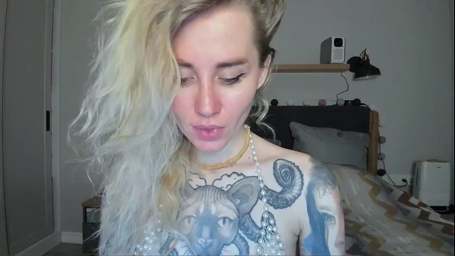 Gallery image thumbnail from Alexa_Smithhh's myfreecams stream on, 07/07/2024, 21:09 image 15 of 20