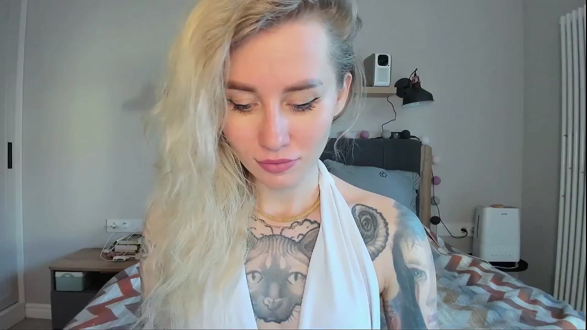Gallery image thumbnail from Alexa_Smithhh's myfreecams stream on, 07/08/2024, 19:39 image 2 of 20