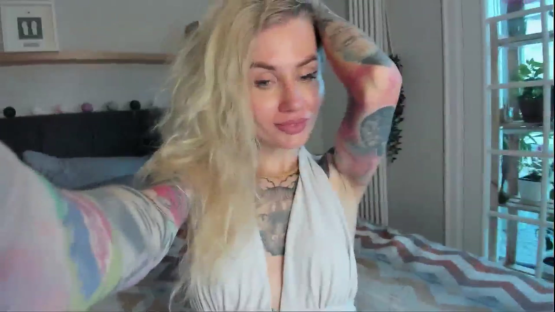 Gallery image thumbnail from Alexa_Smithhh's myfreecams stream on, 07/08/2024, 19:39 image 13 of 20