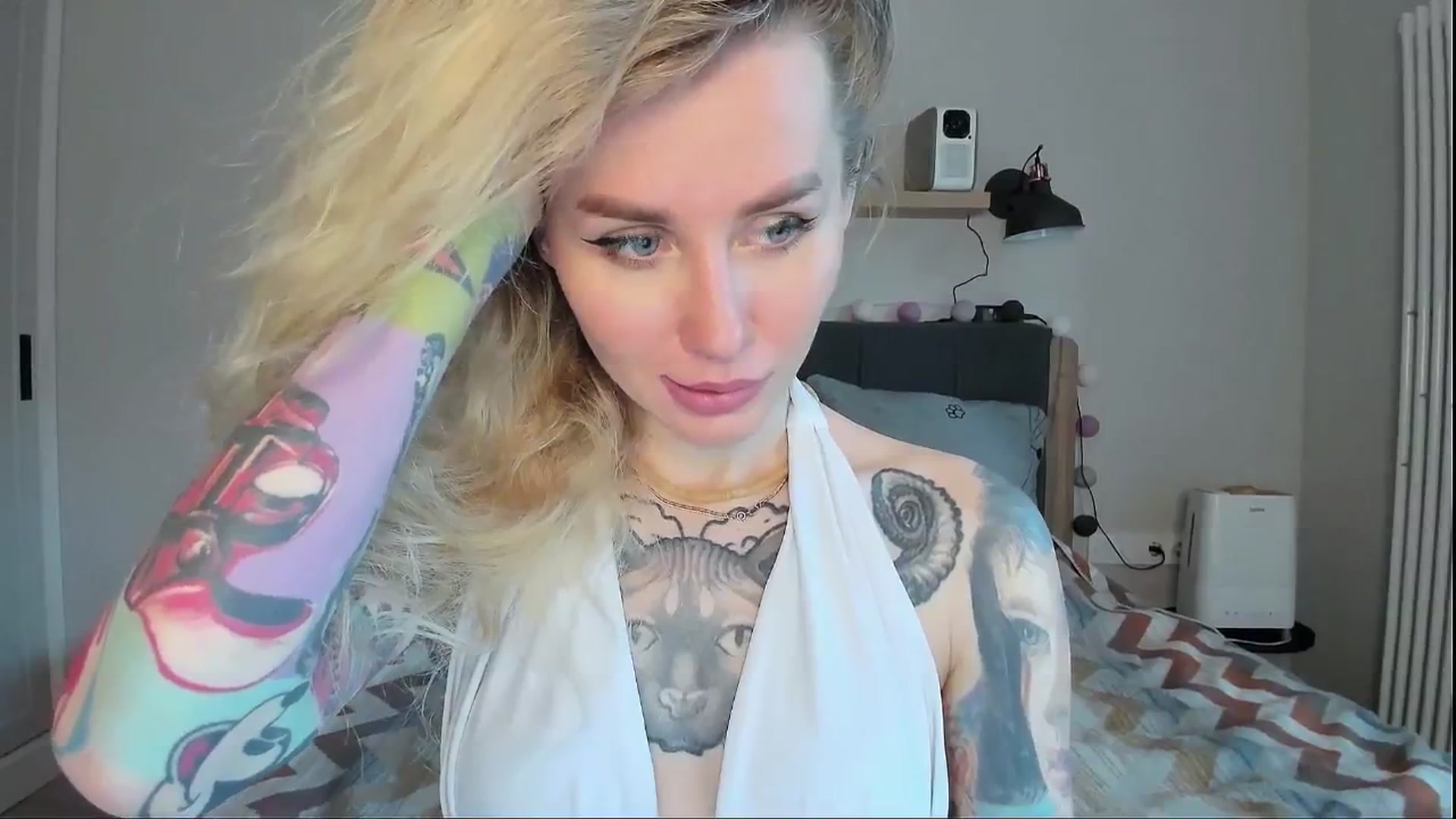 Gallery image thumbnail from Alexa_Smithhh's myfreecams stream on, 07/08/2024, 19:39 image 8 of 20
