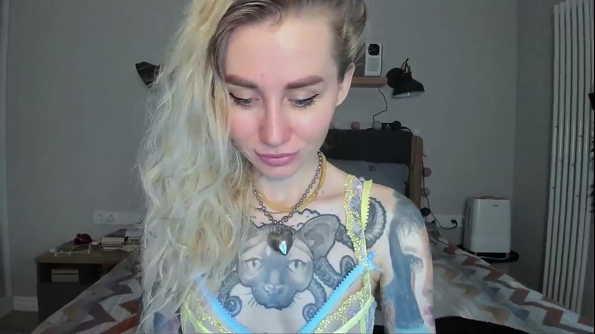 Gallery image thumbnail from Alexa_Smithhh's myfreecams stream on, 07/14/2024, 18:18 image 10 of 20