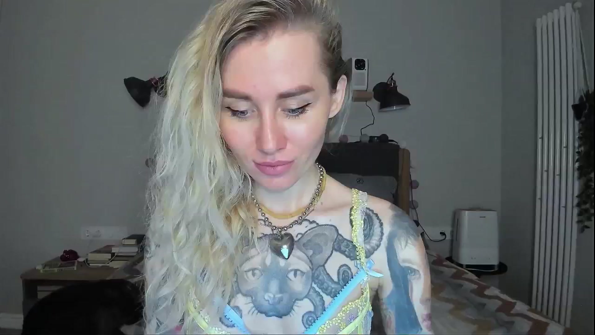 Gallery image thumbnail from Alexa_Smithhh's myfreecams stream on, 07/14/2024, 21:12 image 6 of 20