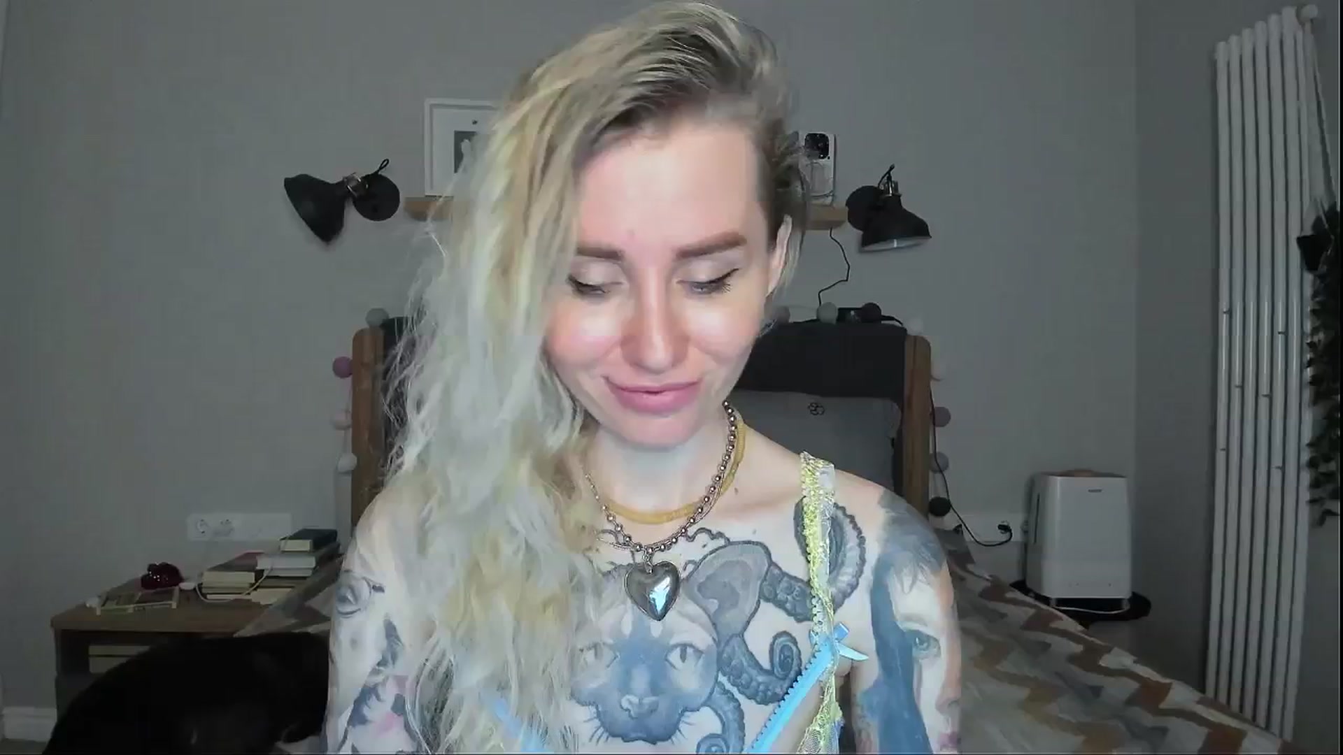Gallery image thumbnail from Alexa_Smithhh's myfreecams stream on, 07/14/2024, 21:12 image 14 of 20