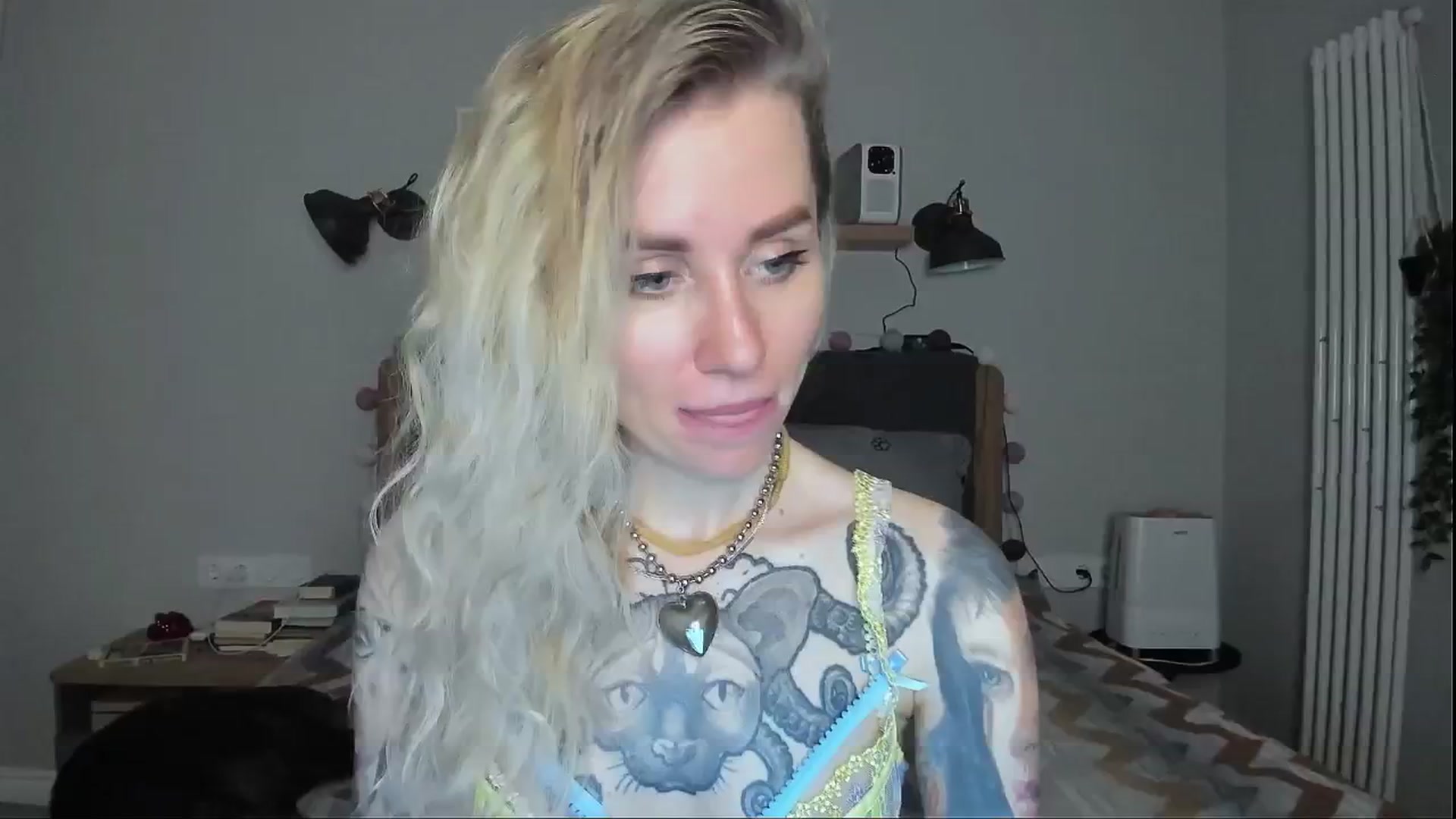 Gallery image thumbnail from Alexa_Smithhh's myfreecams stream on, 07/14/2024, 21:12 image 7 of 20