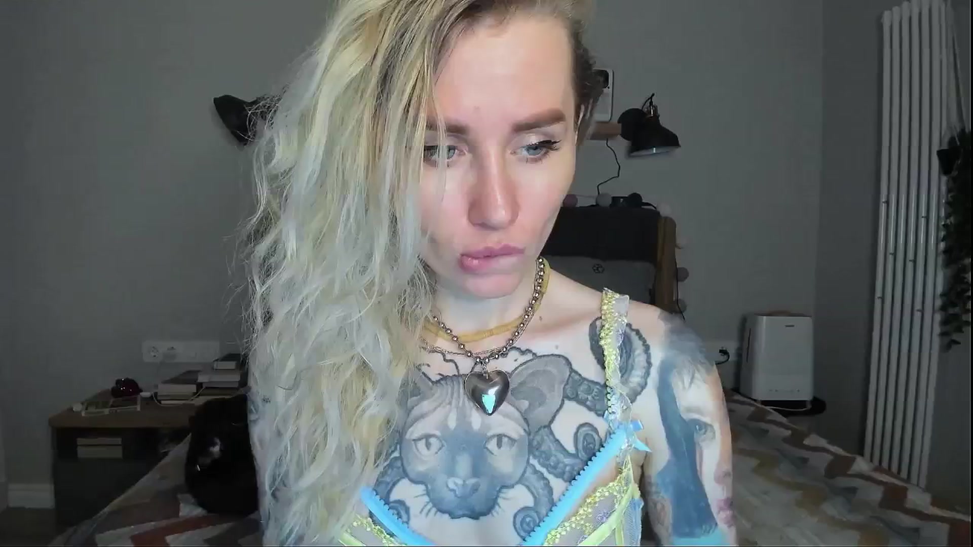 Gallery image thumbnail from Alexa_Smithhh's myfreecams stream on, 07/14/2024, 21:12 image 18 of 20