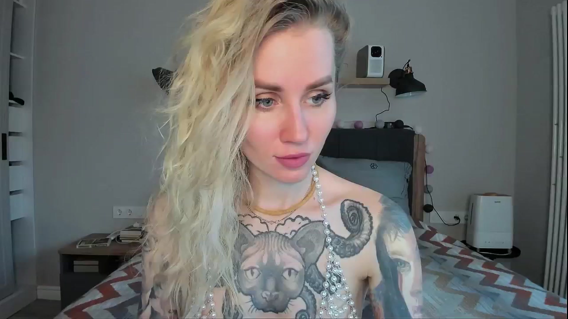 Gallery image thumbnail from Alexa_Smithhh's myfreecams stream on, 07/16/2024, 18:31 image 2 of 20