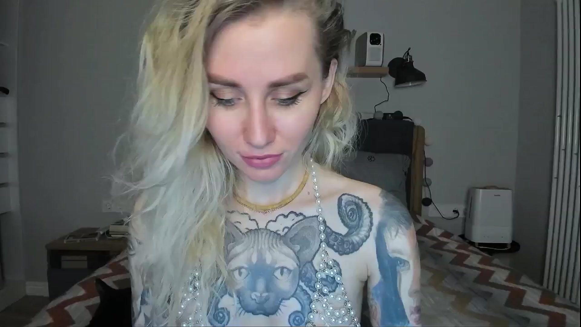 Gallery image thumbnail from Alexa_Smithhh's myfreecams stream on, 07/16/2024, 19:54 image 16 of 20