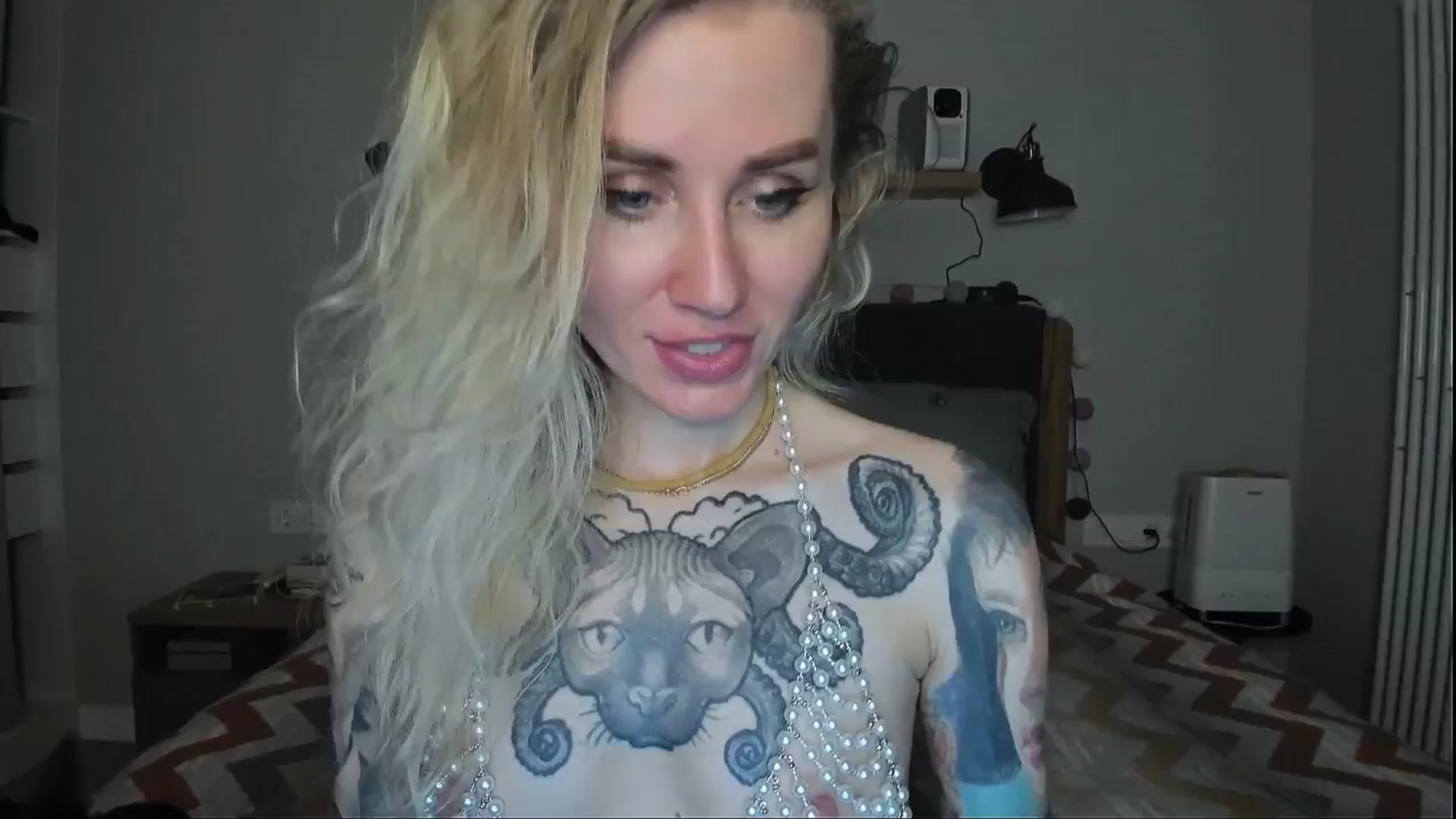 Gallery image thumbnail from Alexa_Smithhh's myfreecams stream on, 07/16/2024, 19:54 image 10 of 20