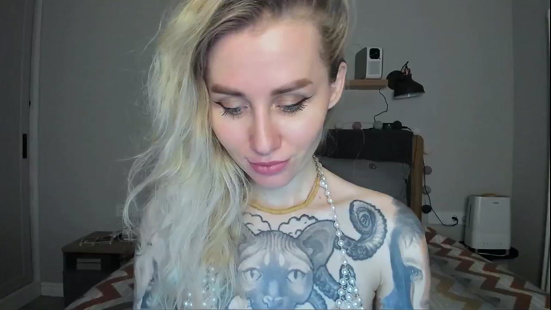 Gallery image thumbnail from Alexa_Smithhh's myfreecams stream on, 07/16/2024, 21:46 image 5 of 20