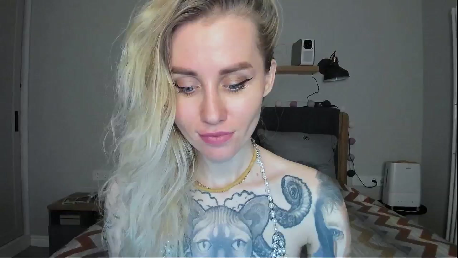 Gallery image thumbnail from Alexa_Smithhh's myfreecams stream on, 07/16/2024, 21:46 image 4 of 20
