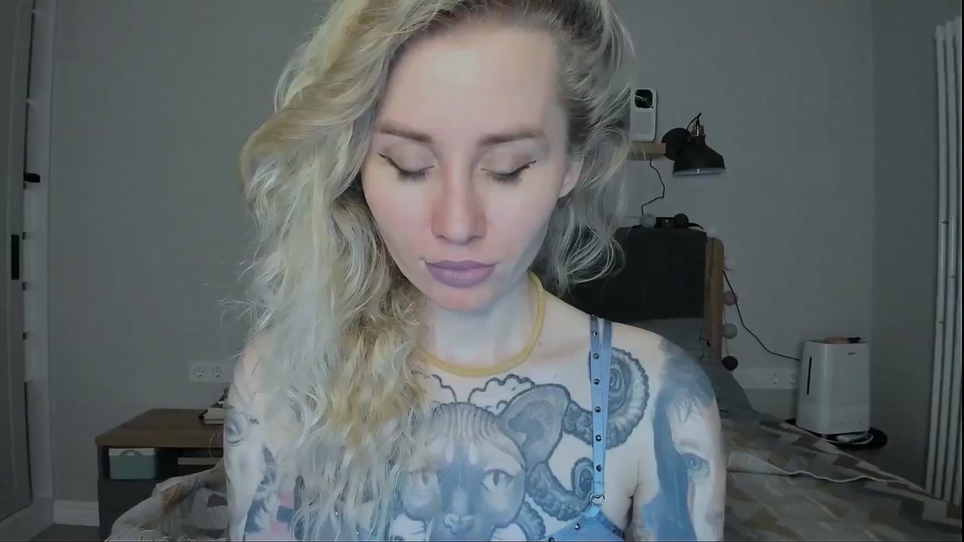 Gallery image thumbnail from Alexa_Smithhh's myfreecams stream on, 07/22/2024, 20:05 image 2 of 20