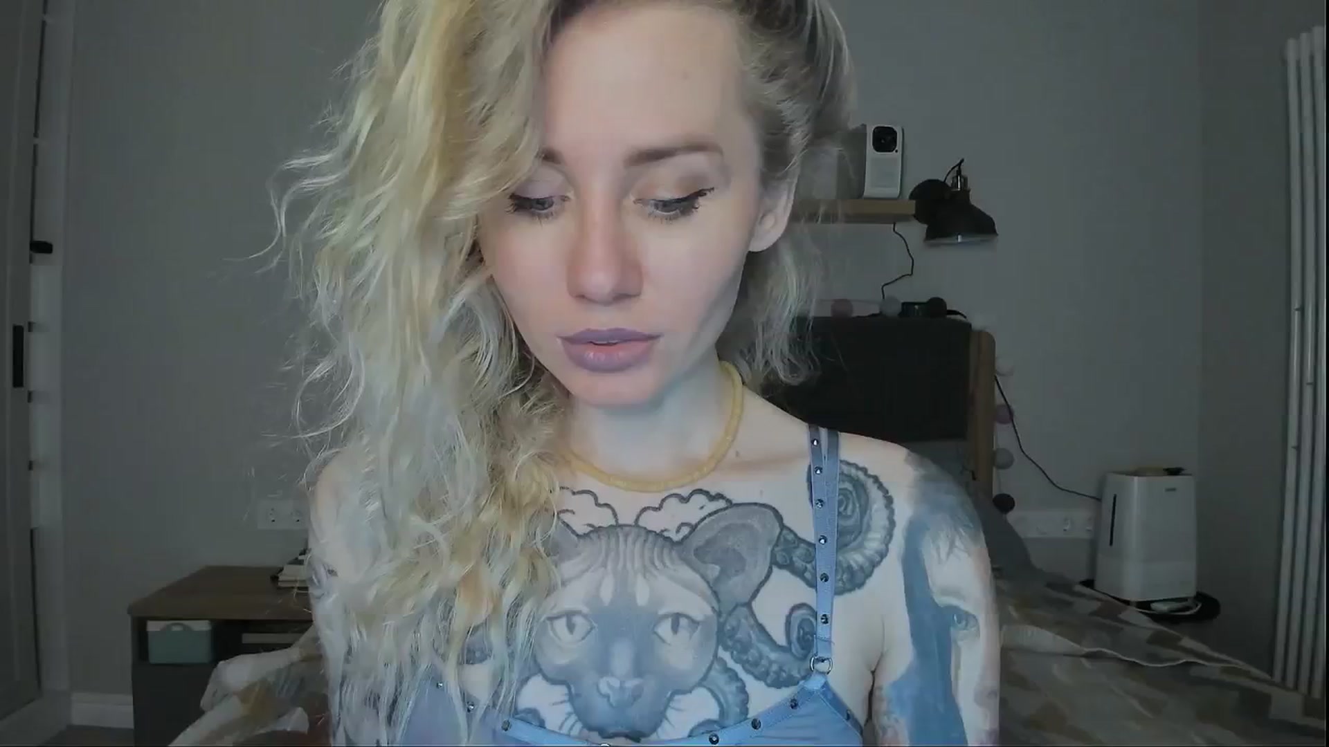 Gallery image thumbnail from Alexa_Smithhh's myfreecams stream on, 07/22/2024, 20:05 image 16 of 20