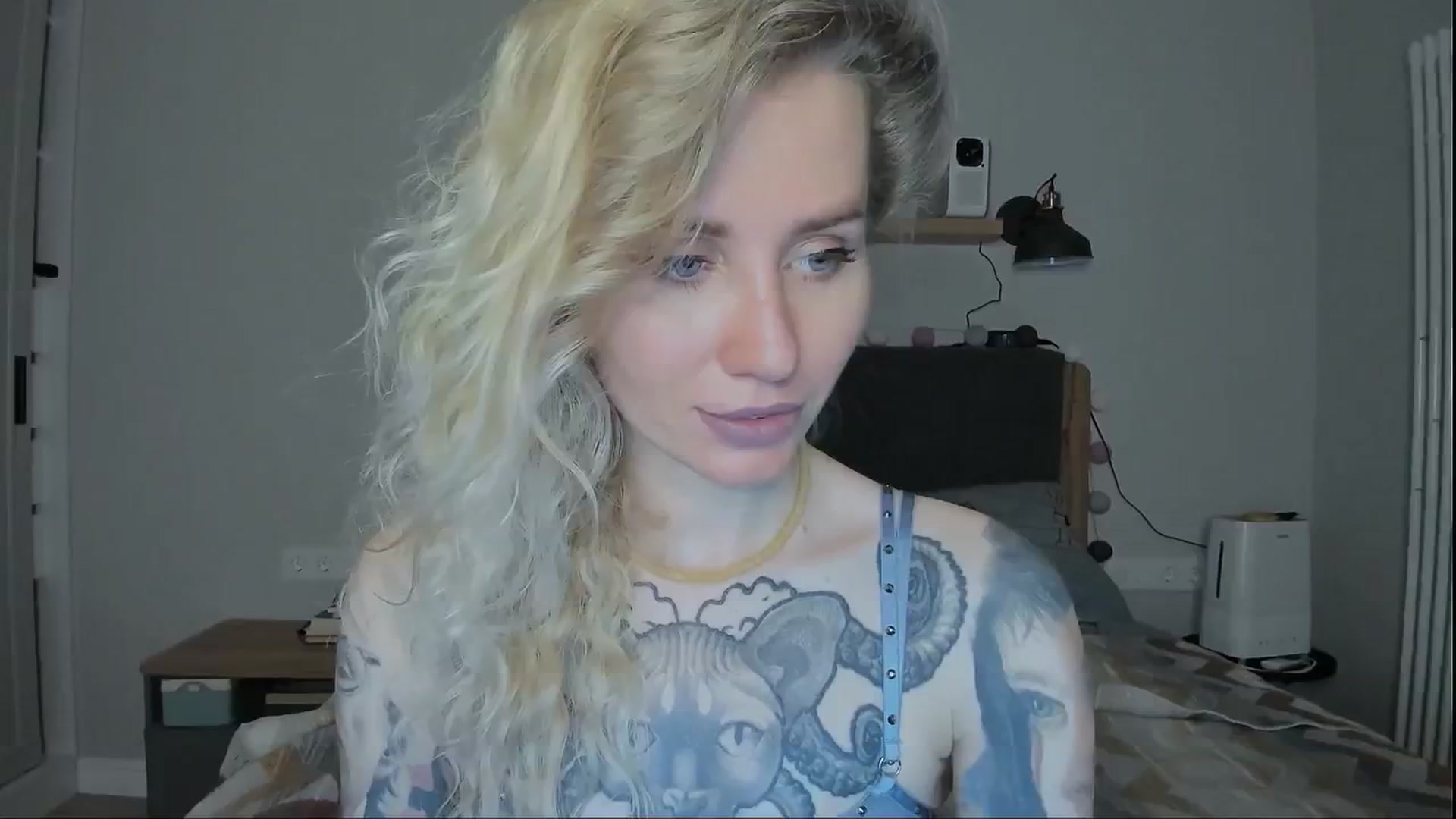 Gallery image thumbnail from Alexa_Smithhh's myfreecams stream on, 07/22/2024, 20:05 image 17 of 20