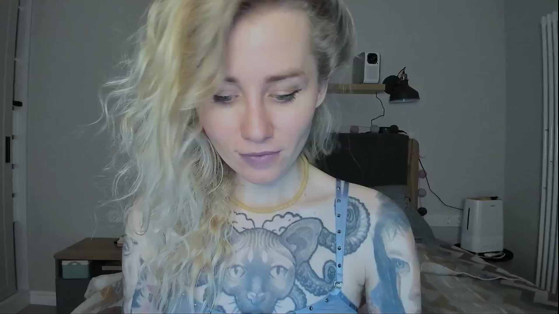 Gallery image thumbnail from Alexa_Smithhh's myfreecams stream on, 07/22/2024, 20:05 image 14 of 20