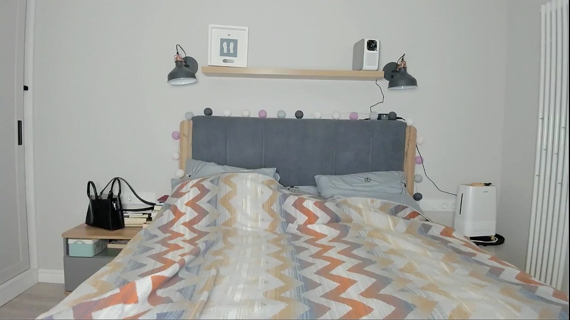 Gallery image thumbnail from Alexa_Smithhh's myfreecams stream on, 07/23/2024, 20:06 image 2 of 20