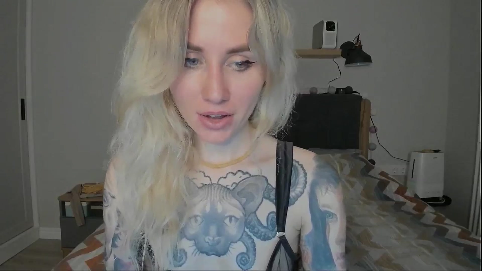 Gallery image thumbnail from Alexa_Smithhh's myfreecams stream on, 07/25/2024, 19:37 image 4 of 20