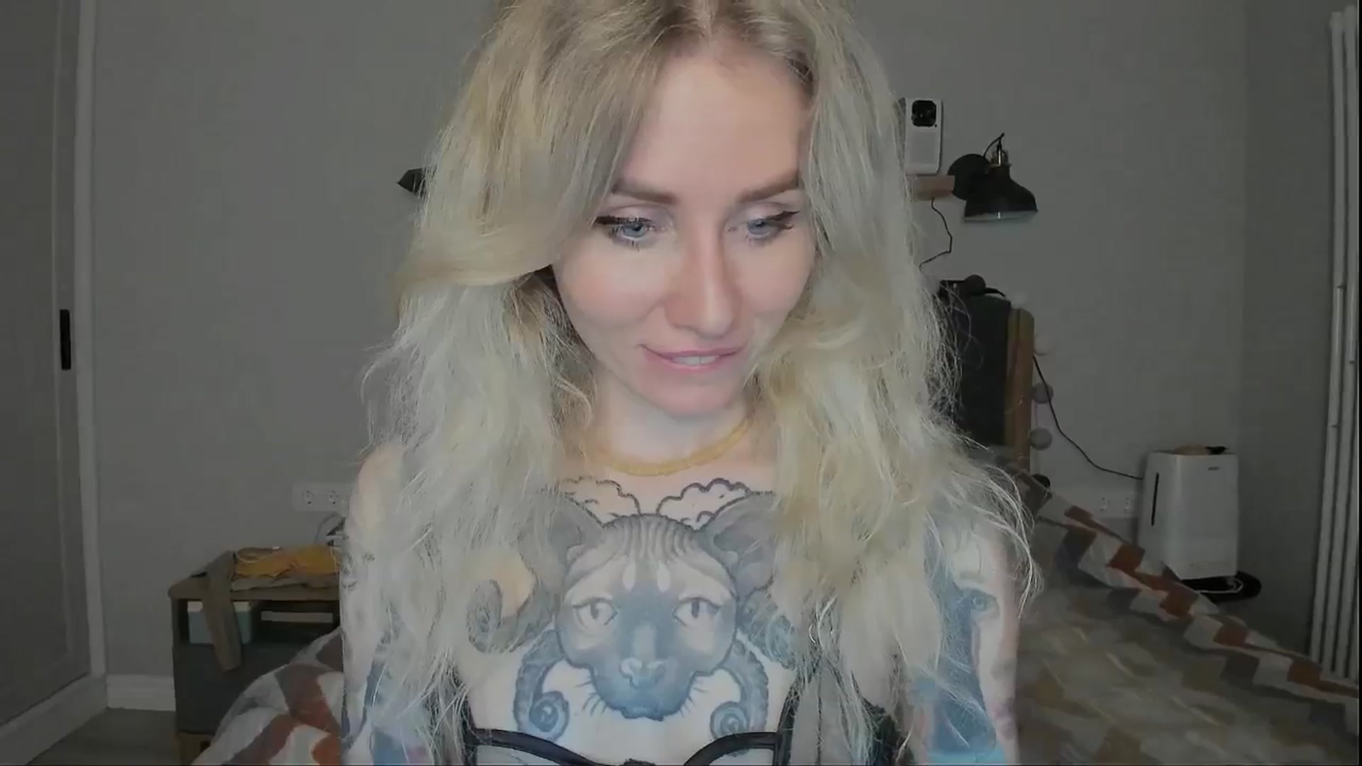 Gallery image thumbnail from Alexa_Smithhh's myfreecams stream on, 07/25/2024, 21:54 image 8 of 20