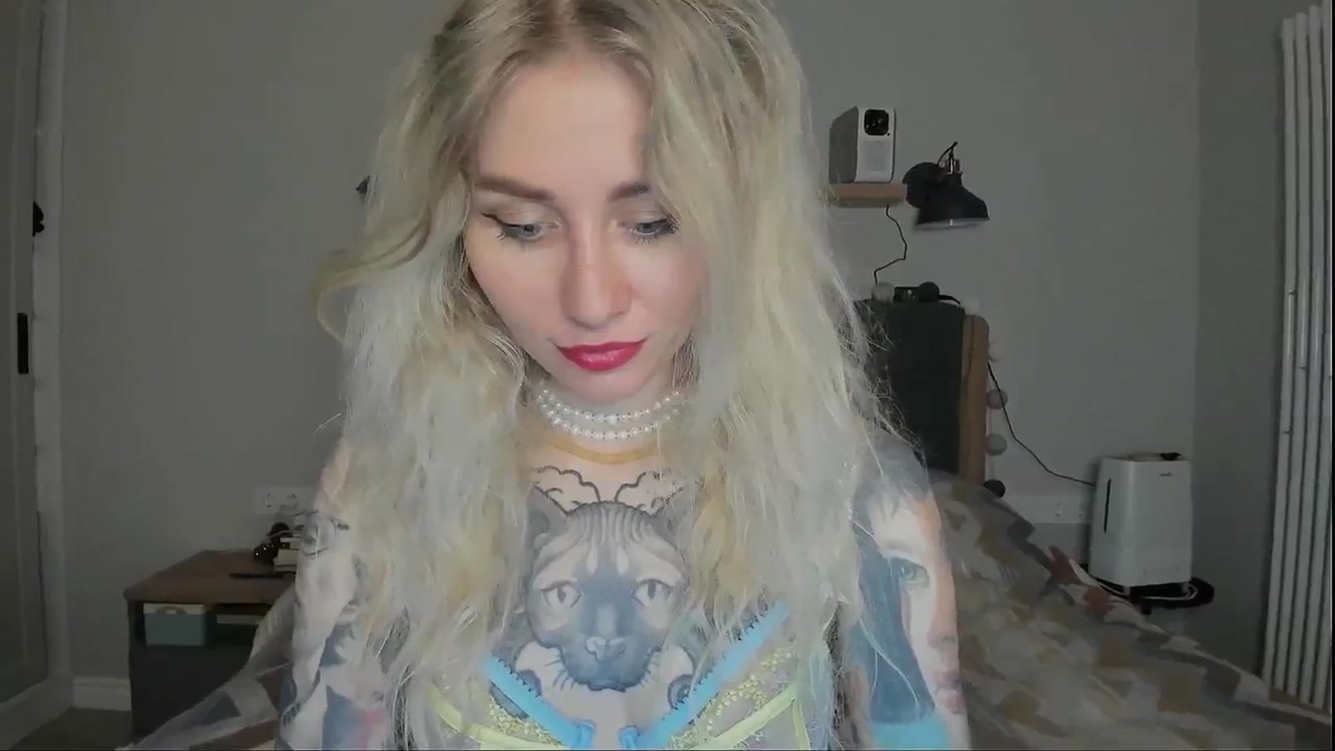 Gallery image thumbnail from Alexa_Smithhh's myfreecams stream on, 07/26/2024, 21:01 image 16 of 20